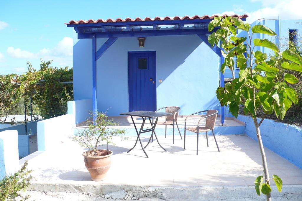 Stefanos Garden Arménoi Quarto foto