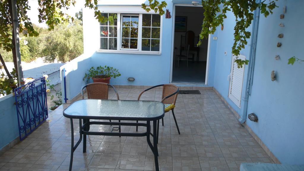 Stefanos Garden Arménoi Quarto foto