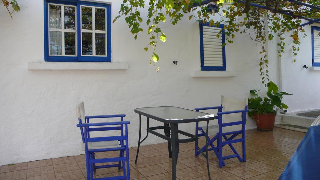 Stefanos Garden Arménoi Quarto foto
